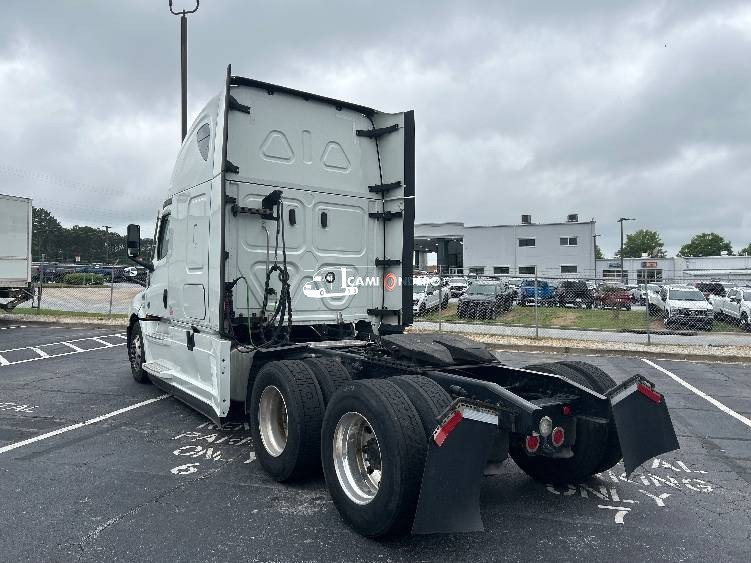 Truck Thumbnail 5