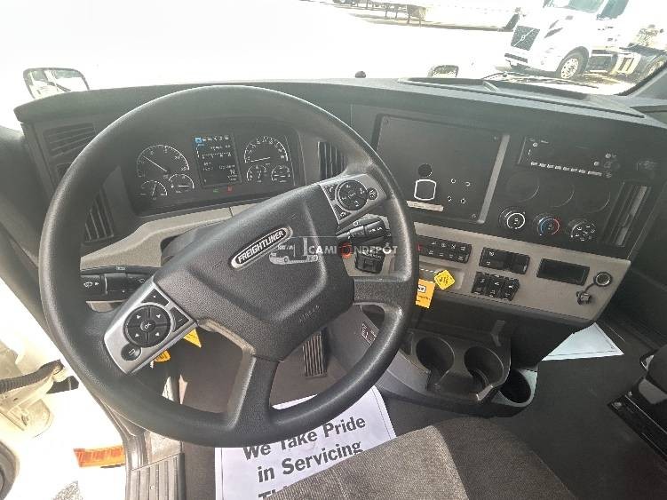Truck Thumbnail 8