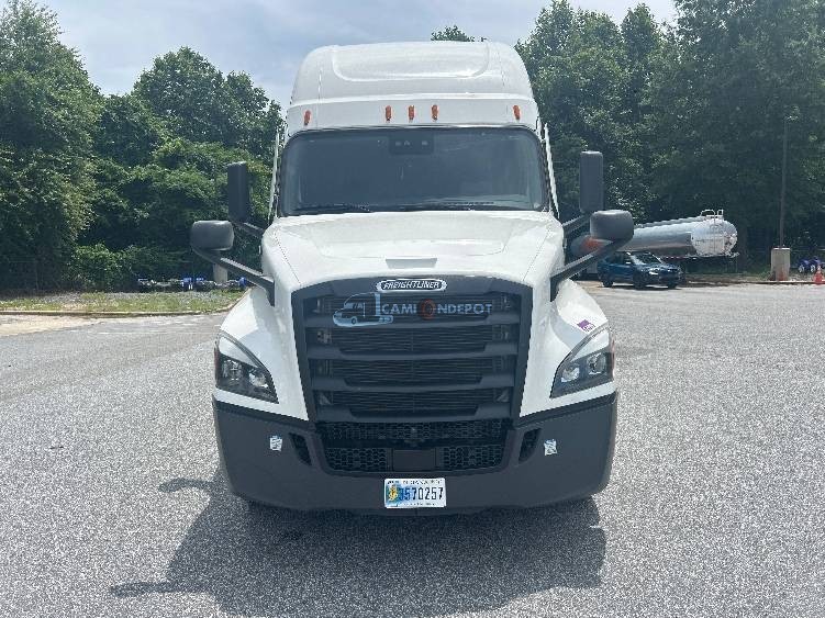 Truck Thumbnail 2