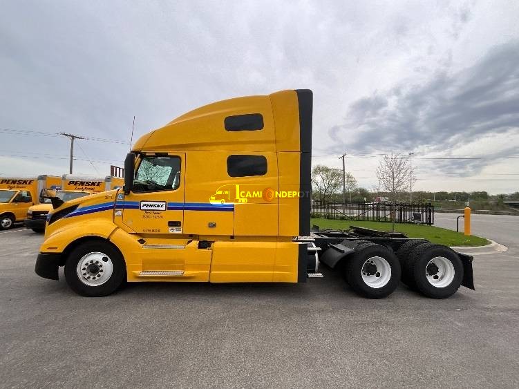 Truck Thumbnail 4
