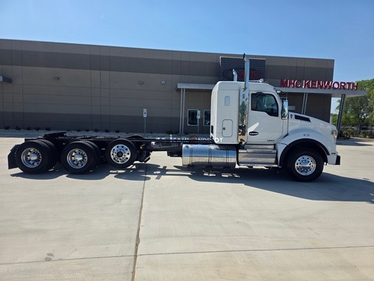 Truck Thumbnail 2