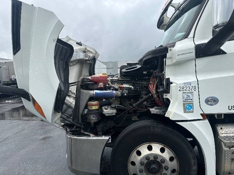 Truck Thumbnail 15