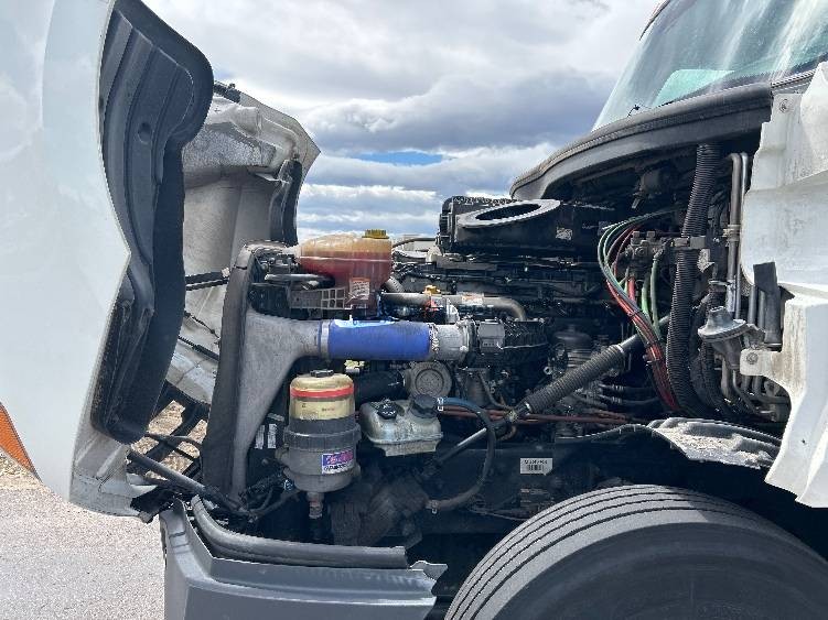 Truck Thumbnail 10