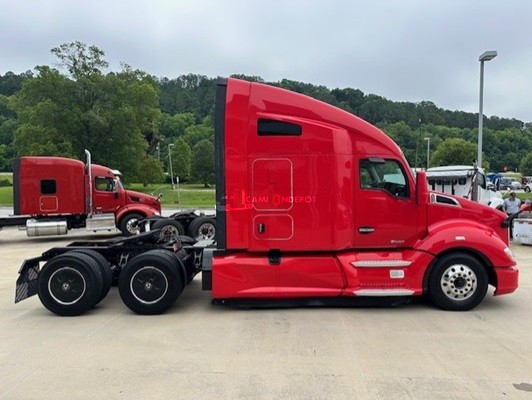 Truck Thumbnail 2