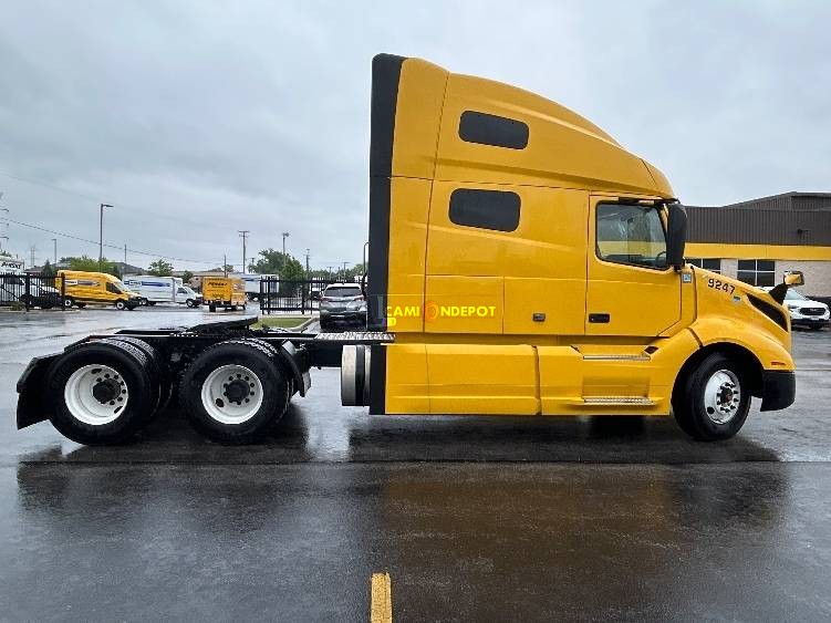 Truck Thumbnail 7