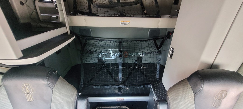 Truck Thumbnail 5