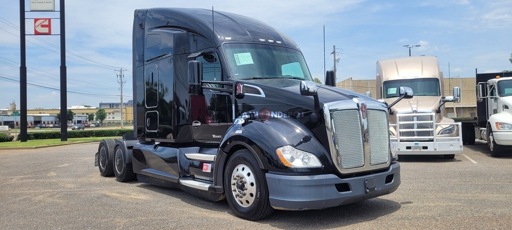 Truck Thumbnail 3