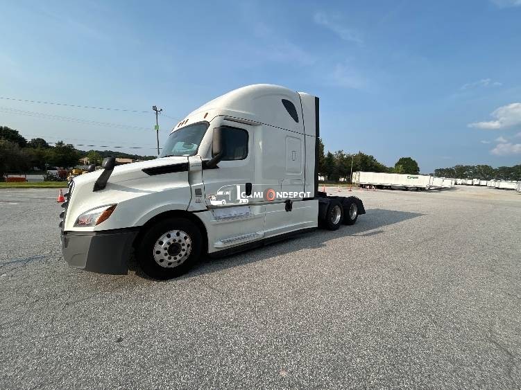 Truck Thumbnail 3