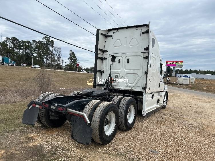 Truck Thumbnail 6