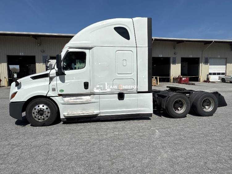Truck Thumbnail 3