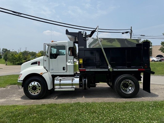 Truck Thumbnail 4