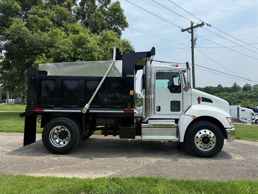 Truck Thumbnail 2