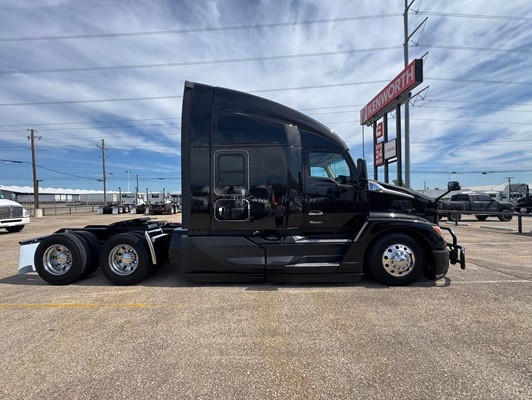 Truck Thumbnail 2