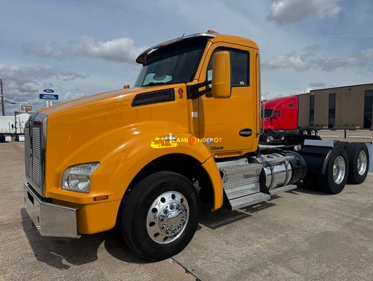 Truck Thumbnail 3