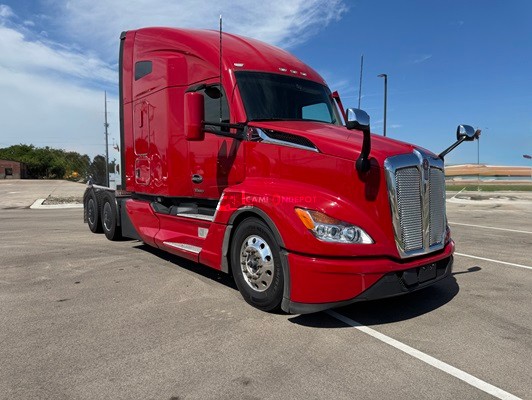 Truck Thumbnail 3