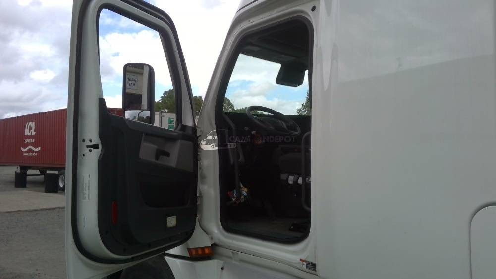 Truck Thumbnail 7