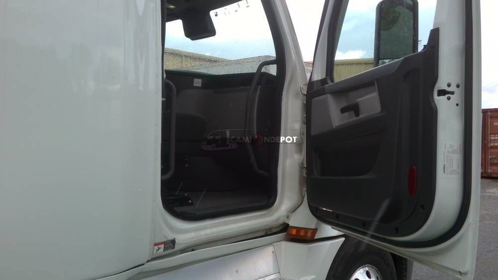 Truck Thumbnail 9