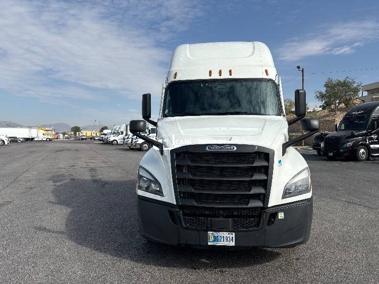 Truck Thumbnail 2