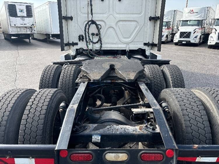 Truck Thumbnail 6