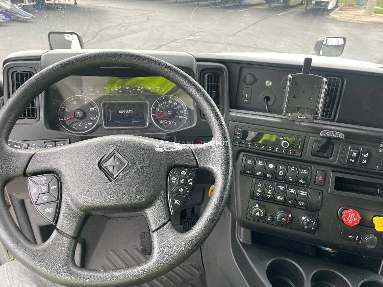 Truck Thumbnail 8