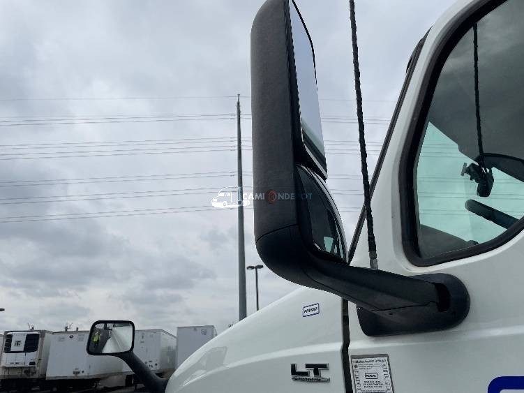 Truck Thumbnail 12
