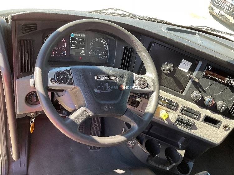Truck Thumbnail 6