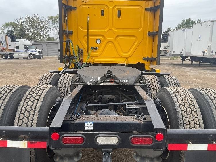 Truck Thumbnail 6