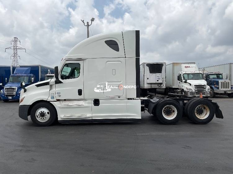 Truck Thumbnail 4