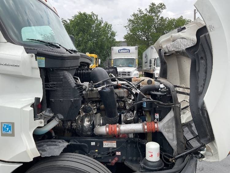 Truck Thumbnail 11