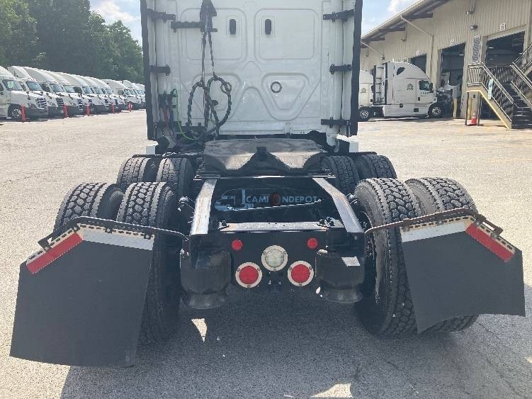 Truck Thumbnail 6