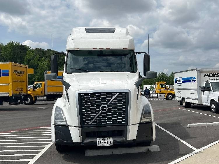 Truck Thumbnail 3