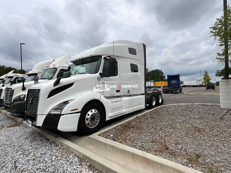 Truck Thumbnail 2