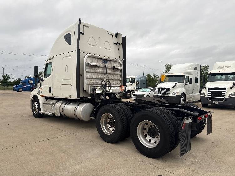 Truck Thumbnail 5