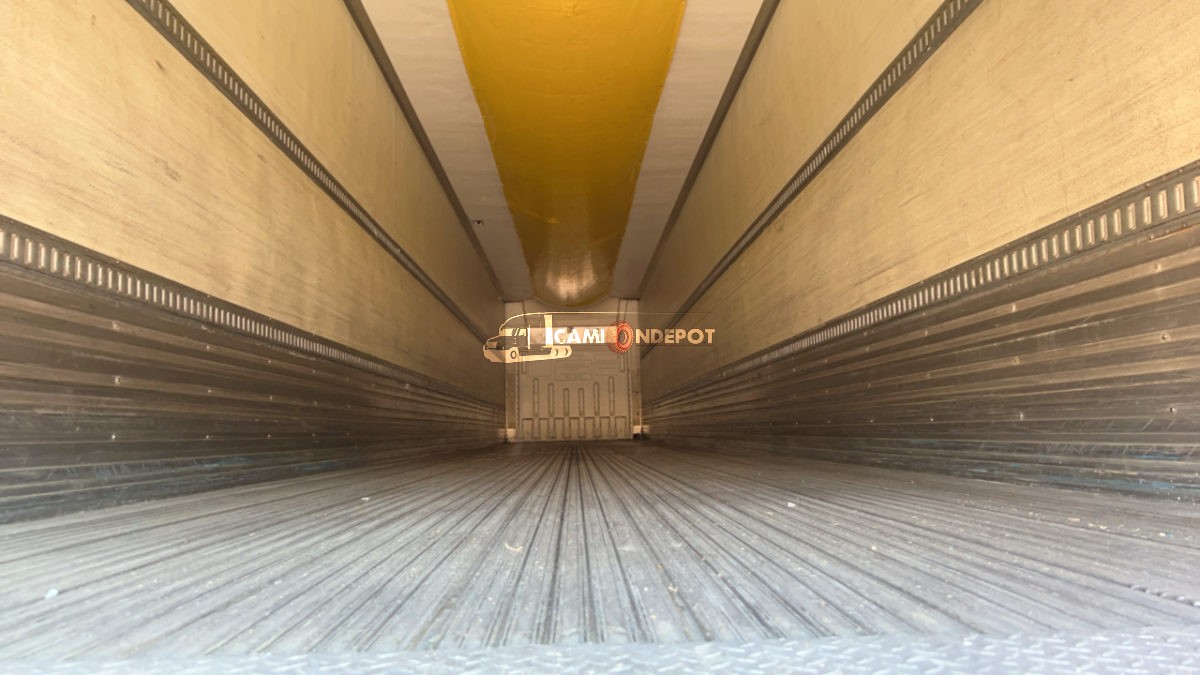 Truck Thumbnail 3