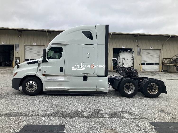 Truck Thumbnail 3