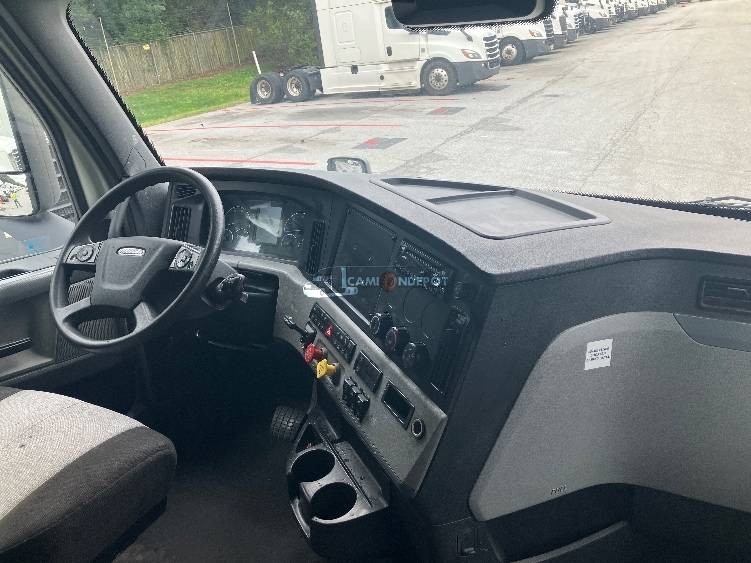Truck Thumbnail 8