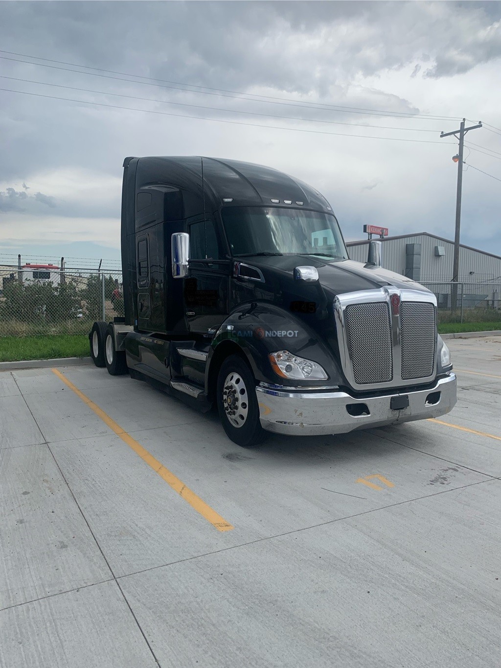 Truck Thumbnail 3