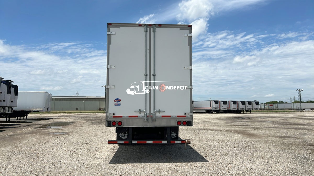 Truck Thumbnail 3