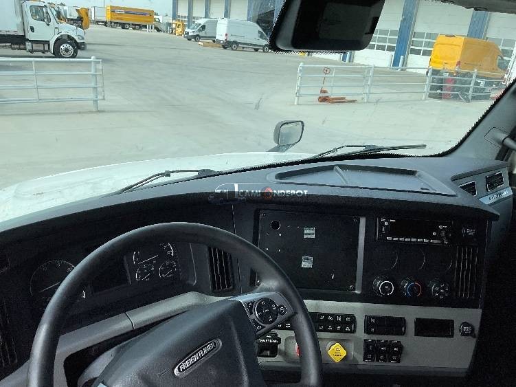 Truck Thumbnail 7
