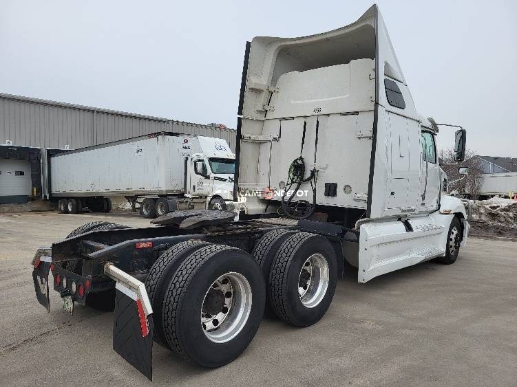Truck Thumbnail 7