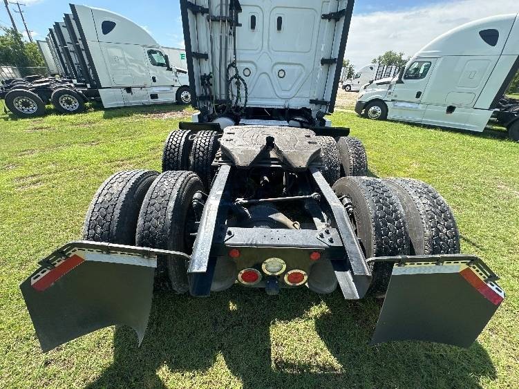 Truck Thumbnail 6