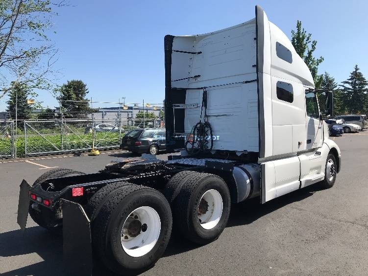 Truck Thumbnail 6
