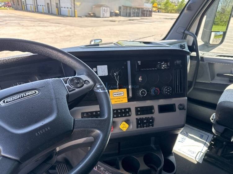 Truck Thumbnail 7