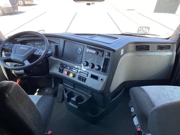 Truck Thumbnail 7