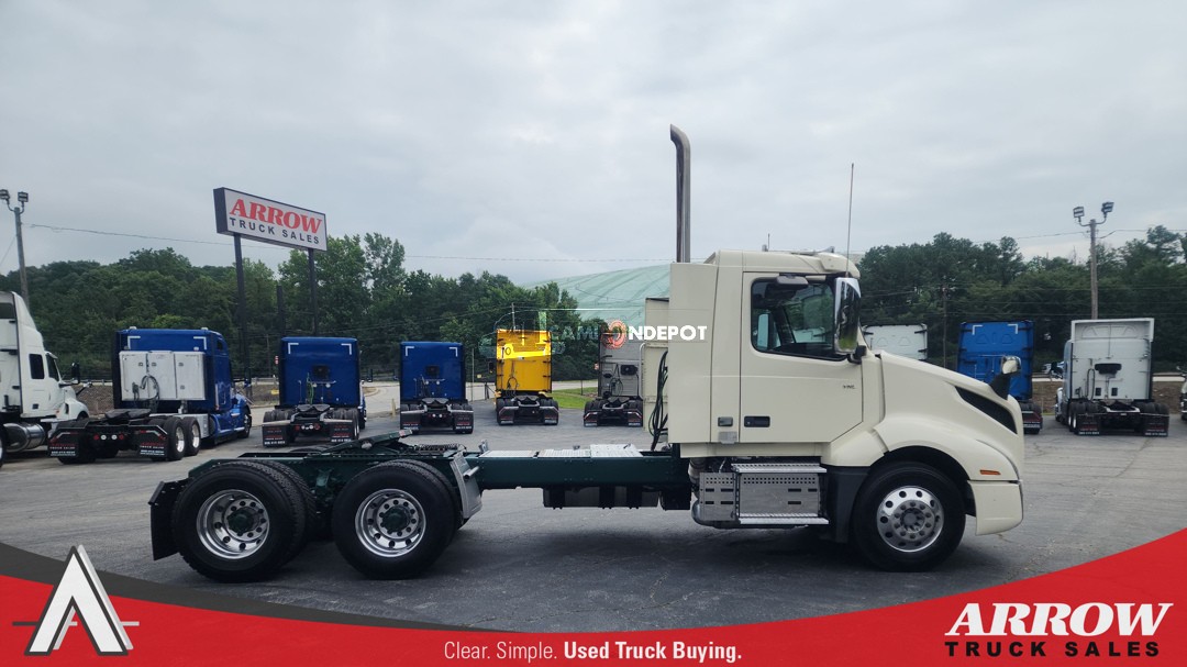 Truck Thumbnail 2