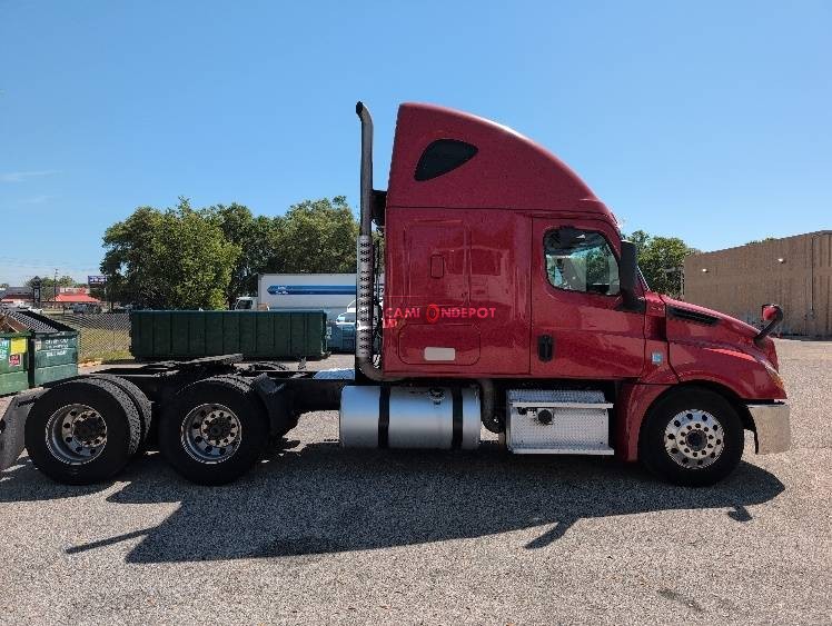 Truck Thumbnail 7