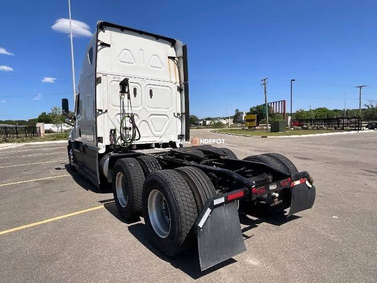 Truck Thumbnail 4