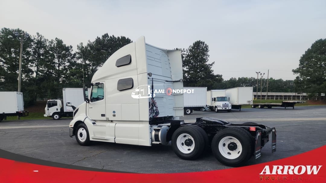 Truck Thumbnail 4