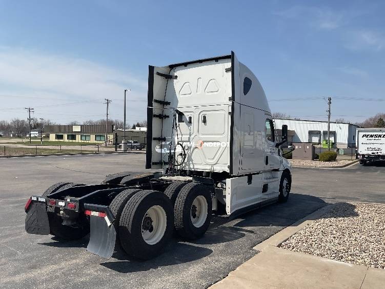 Truck Thumbnail 5