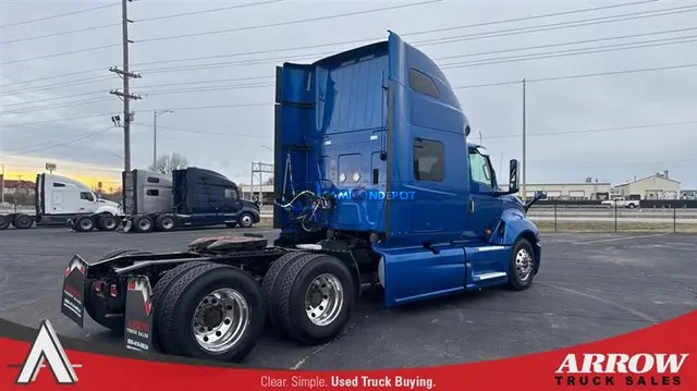 Truck Thumbnail 2